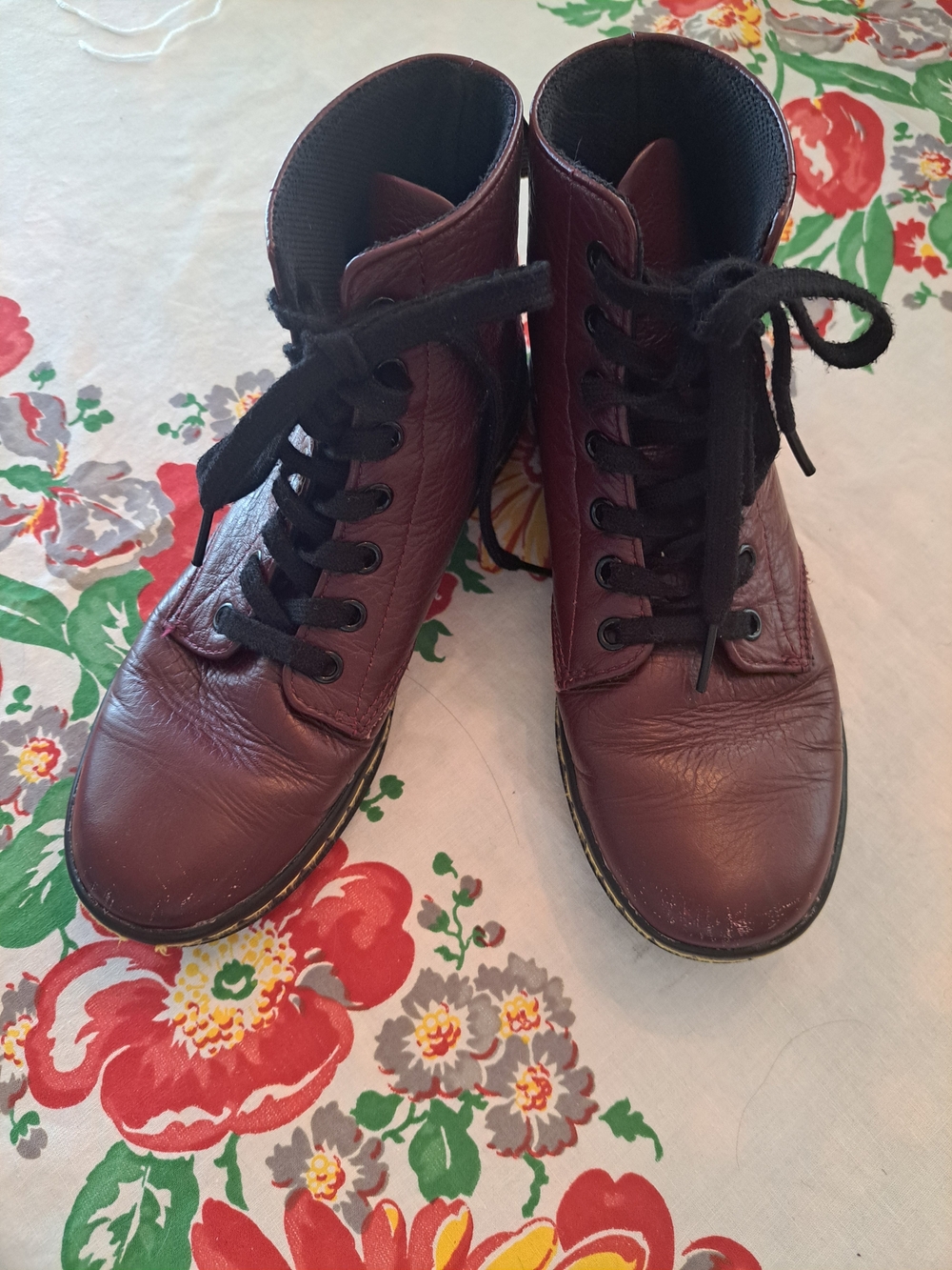 Dr Martens Leyton Burgundy Leather Boots Sz 6